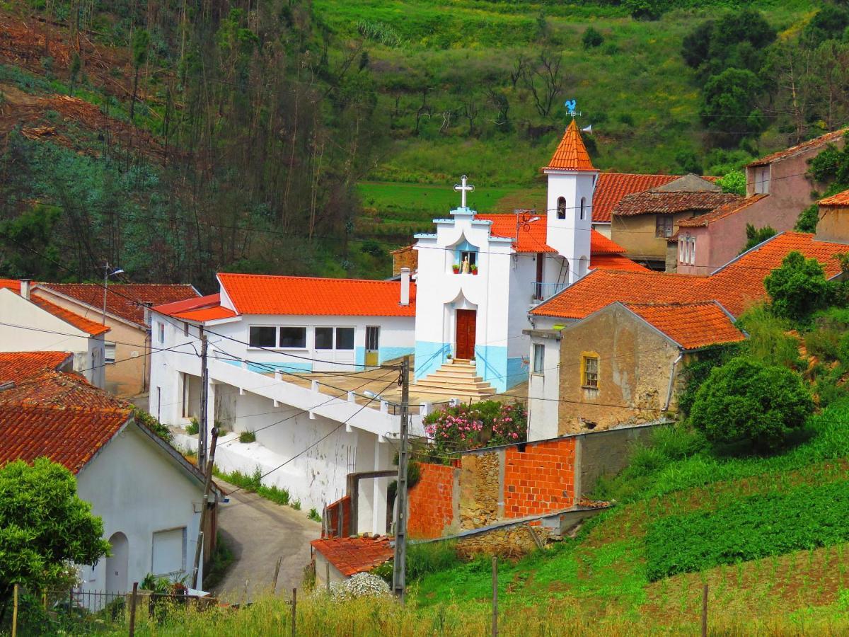 Casa Eira Do Povo 1 Pensionat Vale de Colmeias Exteriör bild